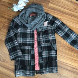 NWOT Cherokee Plaid Coat Quilted Pink Lining